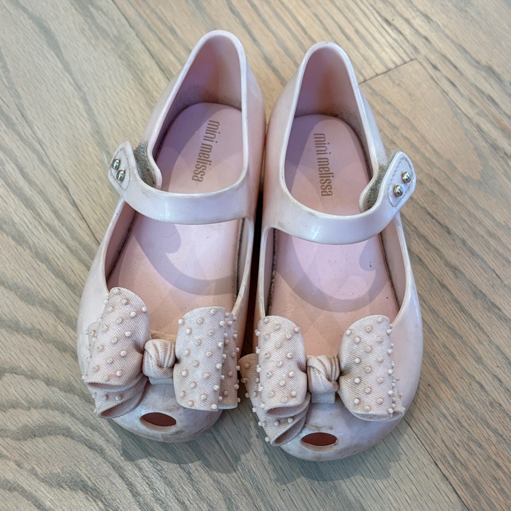 Mini Melissa Girls' Pink Mary Jane Bow Jelly Shoes, size toddler/little kid 10